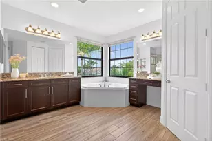 13852 Luna Dr, Naples, FL 34109 - Photo 12