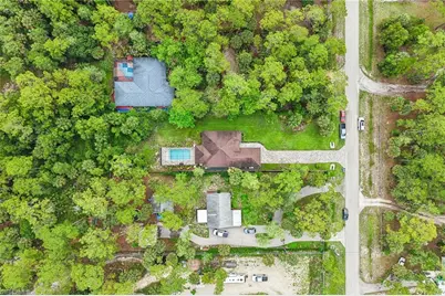 423 14th Ave NE, Naples, FL 34120 - Photo 36
