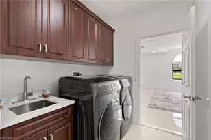 221 10th St SE, Naples, FL 34117 - Photo 30