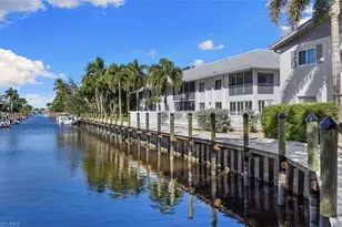 1686 Blue Point Ave, Naples, FL 34102 - Photo 8