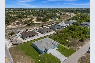 301/303 Pennfield St, Lehigh Acres, FL 33974 - Photo 12
