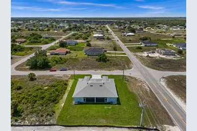 301/303 Pennfield St, Lehigh Acres, FL 33974 - Photo 14