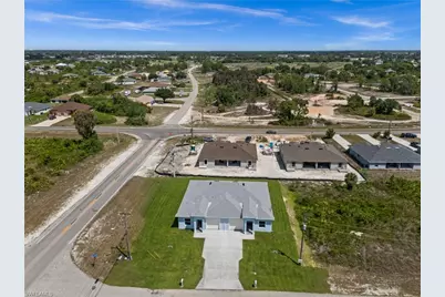 301/303 Pennfield St, Lehigh Acres, FL 33974 - Photo 10