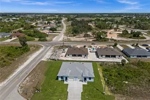 301/303 Pennfield St, Lehigh Acres, FL 33974 - Photo 10
