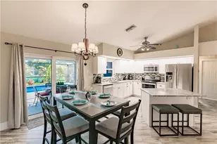 1019 SE 5th Pl, Cape Coral, FL 33990 - Photo 10