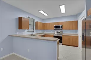 15454 Summit Pl Cir, Naples, FL 34119 - Photo 6