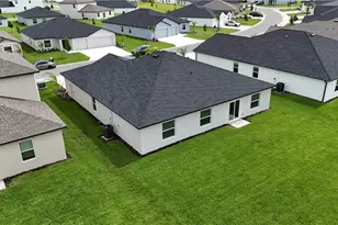 17158 Pompeii Wy, North Fort Myers, FL 33917 - Photo 38