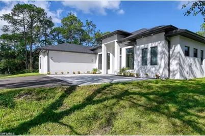 219 33rd Ave NW, Naples, FL 34120 - Photo 40