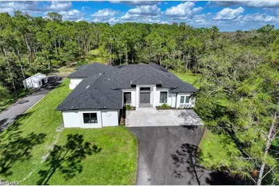 219 33rd Ave NW, Naples, FL 34120 - Photo 4