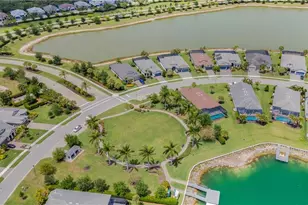 19649 Aqua View Ln, Fort Myers, FL 33913 - Photo 32