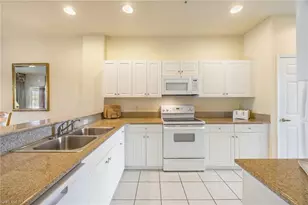 7920 Mahogany Run Ln, Naples, FL 34113 - Photo 14