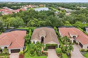 5717 Hammock Isles Dr, Naples, FL 34119 - Photo 2