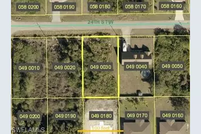2715 24th St W, Lehigh Acres, FL 33971 - Photo 2