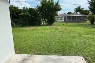 536 101st Ave N, Naples, FL 34108 - Photo 14