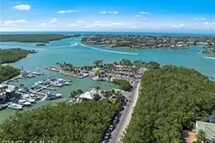 1854 Danford St, Naples, FL 34112 - Photo 10