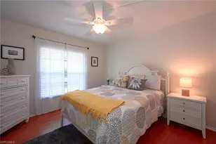 135 Cypress Way E, Naples, FL 34110 - Photo 24