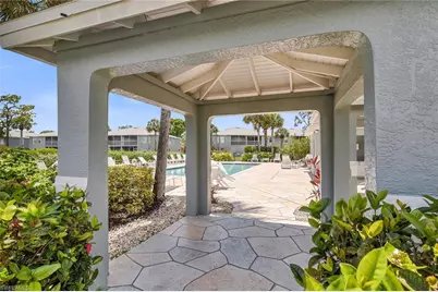 925 New Waterford Dr #104, Naples, FL 34104 - Photo 34