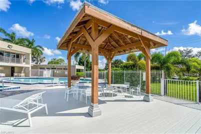 185 Santa Clara Dr #13, Naples, FL 34104 - Photo 20