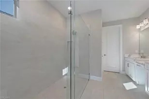 17471 Caravita Ln Ln, Fort Myers, FL 33913 - Photo 20