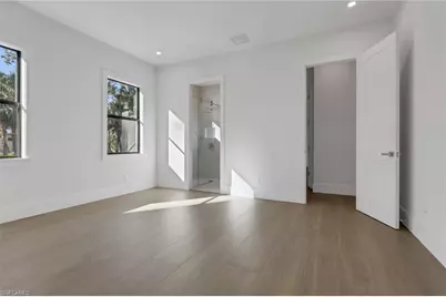 1618 19th St SW, Naples, FL 34117 - Photo 28