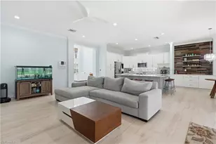 1394 King Sago Ct, Naples, FL 34119 - Photo 10