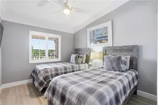 7360 Glenmoor Ln, Naples, FL 34104 - Photo 22