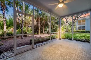 3735 Fieldstone Blvd, Naples, FL 34109 - Photo 28