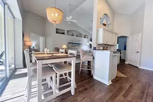 25240 Pelican Creek Cir, Bonita Springs, FL 34134 - Photo 4