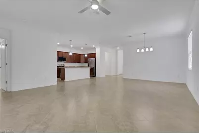 9469 Foxglove Ln, Naples, FL 34120 - Photo 10