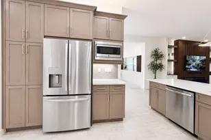 4446 Crimson Ave, Naples, FL 34119 - Photo 16