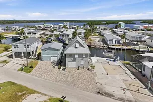 850 Oak St, Fort Myers Beach, FL 33931 - Photo 26