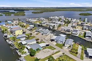 850 Oak St, Fort Myers Beach, FL 33931 - Photo 32