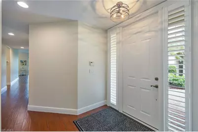 558 Vintage Reserve Ln #19A, Naples, FL 34119 - Photo 6