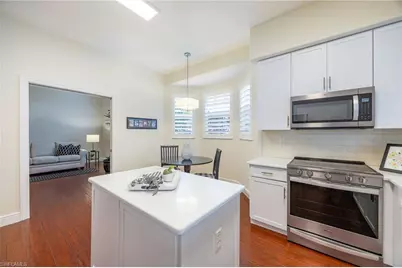 558 Vintage Reserve Ln #19A, Naples, FL 34119 - Photo 14
