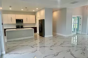 454 Mercedes Ct, Lehigh Acres, FL 33972 - Photo 6