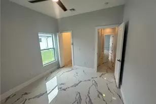 454 Mercedes Ct, Lehigh Acres, FL 33972 - Photo 34