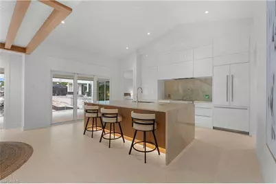 72 N Barfield Dr, Marco Island, FL 34145 - Photo 10