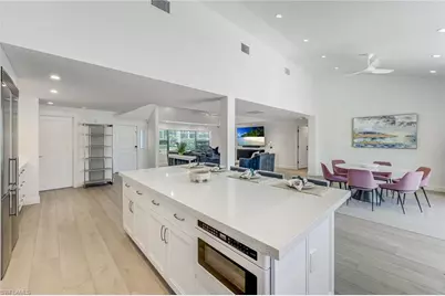 151 Bayview Ave, Naples, FL 34108 - Photo 10