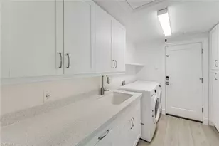151 Bayview Ave, Naples, FL 34108 - Photo 26