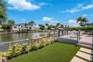 151 Bayview Ave, Naples, FL 34108 - Photo 30
