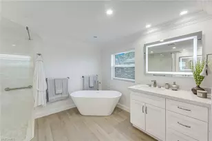 151 Bayview Ave, Naples, FL 34108 - Photo 20