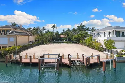 421 21st Ave S, Naples, FL 34102 - Photo 6