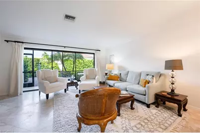 1080 6th St S, Naples, FL 34102 - Photo 10