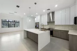 2806 Golden Gate Blvd W, Naples, FL 34120 - Photo 12