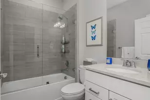 17581 Ashcomb Wy, Estero, FL 33928 - Photo 34