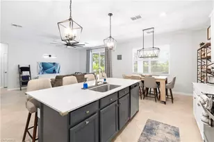 2639 Scarlet Wy, Naples, FL 34120 - Photo 10