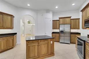 10233 Avonleigh Dr, Bonita Springs, FL 34135 - Photo 8