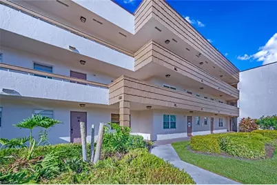 499 Forest Lakes Blvd #105, Naples, FL 34105 - Photo 4