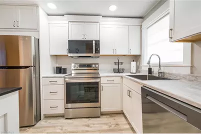 499 Forest Lakes Blvd #105, Naples, FL 34105 - Photo 2
