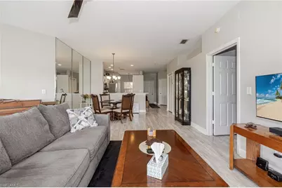 200 Vintage Cir #103, Naples, FL 34119 - Photo 16